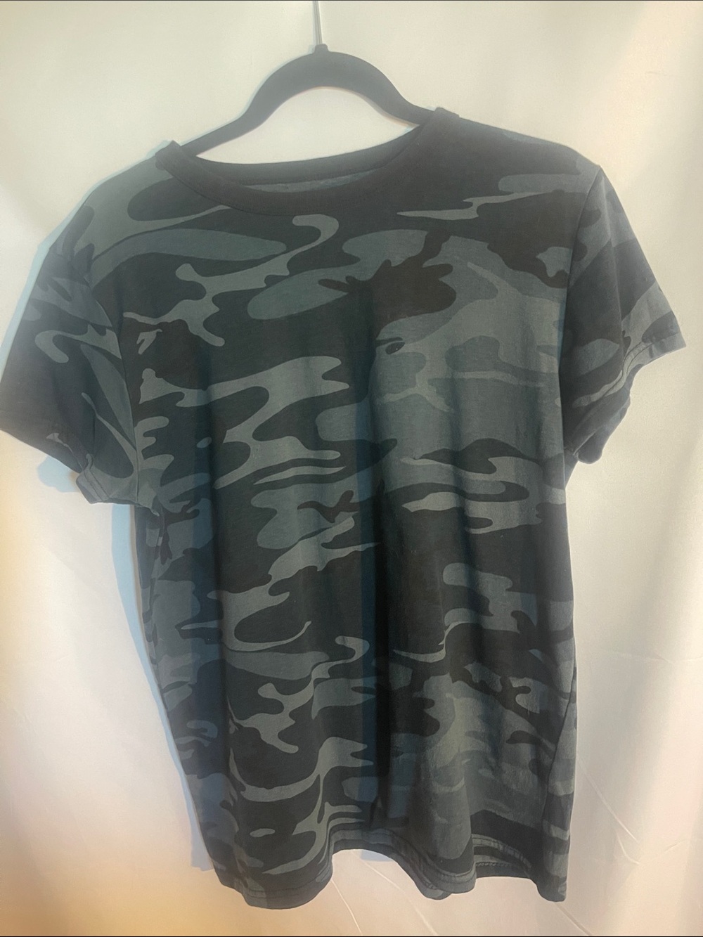 Unisex Short Sleeve Camo Crew Tee - Black/Grey